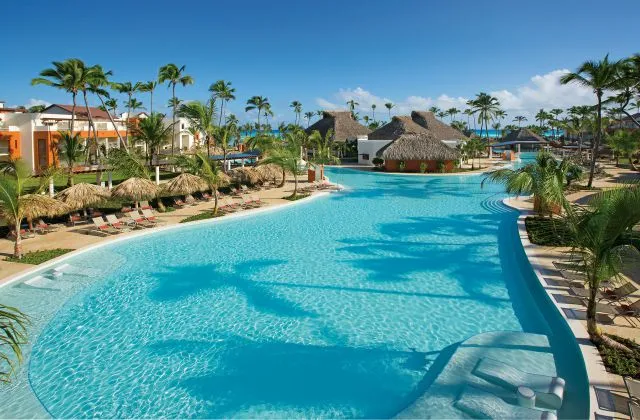 Hotel Breathless Punta Cana Piscina principal